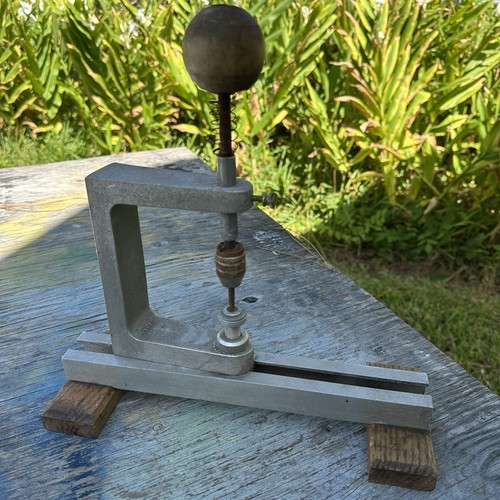 Clock bushing tool press - bushing,