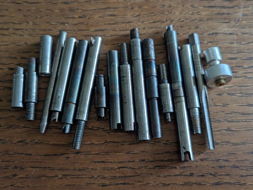 Clock bushes taps - clock, /